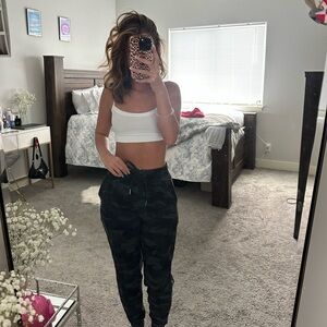 lululemon camo scuba joggers